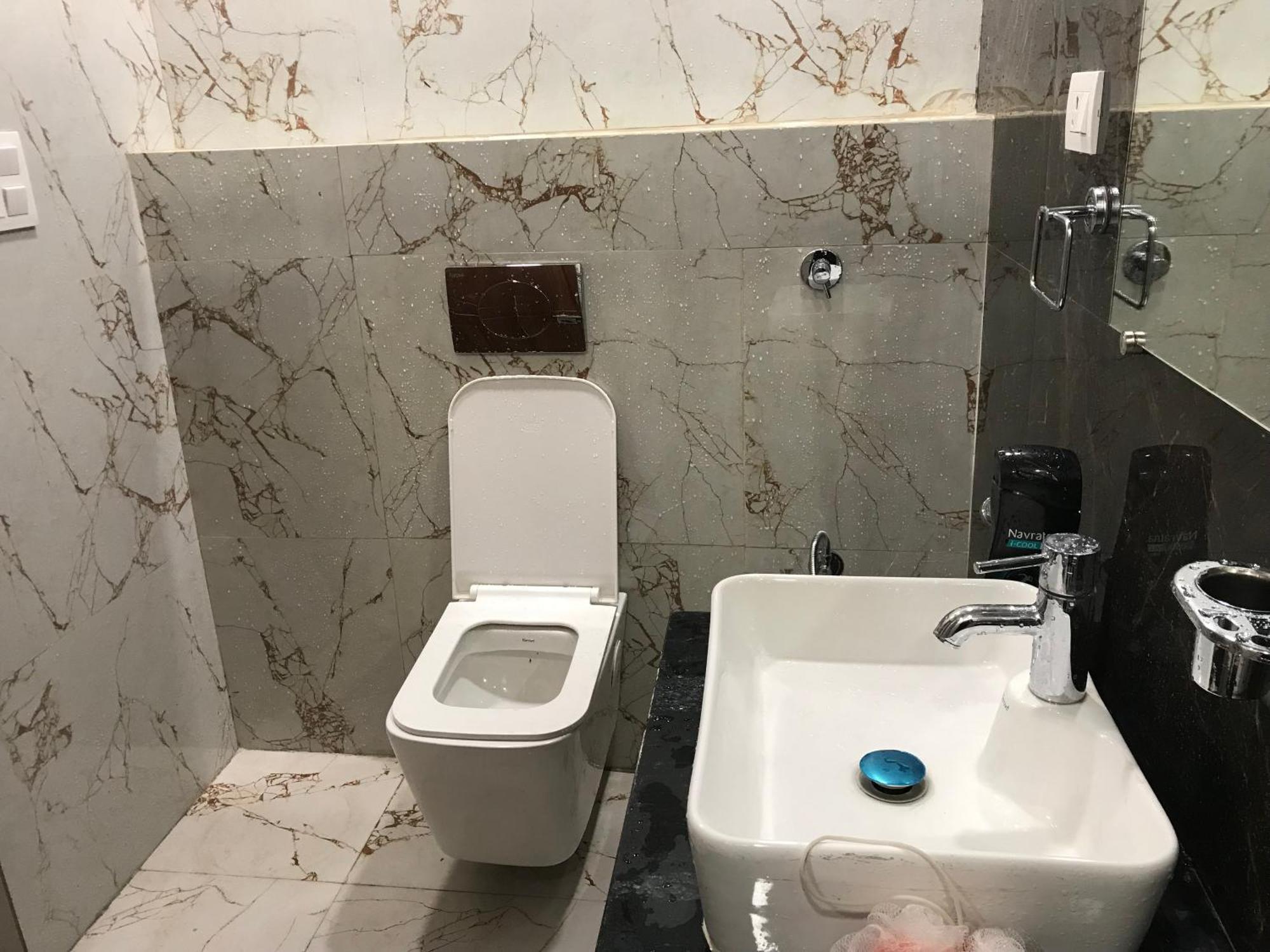 Willa White House Meerut Zewnętrze zdjęcie